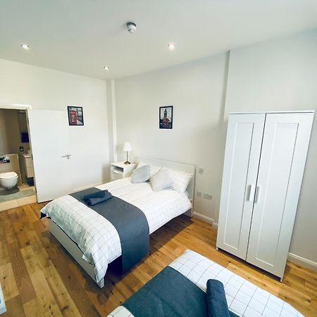 2 Bedroom Flat - 2 Bath - 15 Min Camden Town ロンドン エクステリア 写真