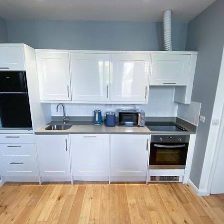 2 Bedroom Flat - 2 Bath - 15 Min Camden Town ロンドン エクステリア 写真